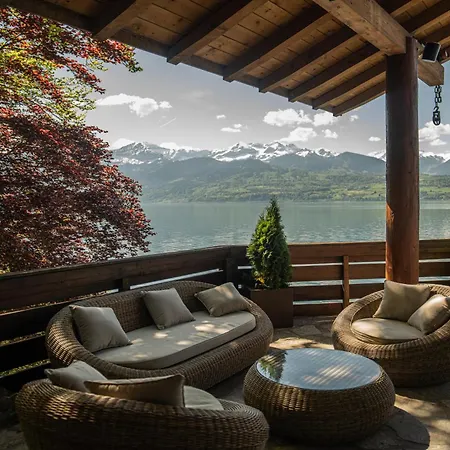 Lakeside With Panorama View 木屋 图恩
