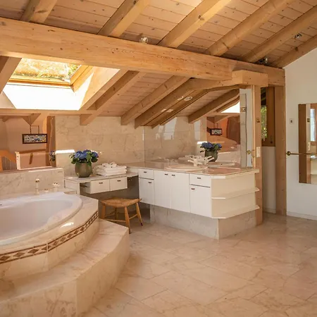 Lakeside With Panorama View Appartement *